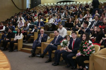 “Uşaq Qaynar Xətti” xidmətində yenilik “Uşaq Qaynar Xətti” xidmətində yenilik