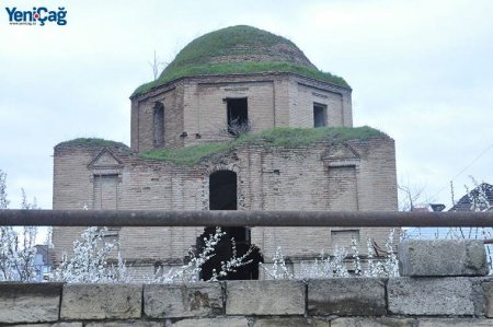 Xaçmazda tarixi abidələrə qarşı da SOYQIRIM həyata keçirilir 