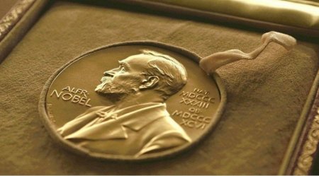 "Mixail Qorbaçovun hələ də Nobel Sülh Mükafatı laureatı adını daşıması..."