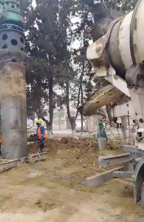 Bakıda yaşıllığa VƏHŞİ MÜNASİBƏTİ... Bakıda yaşıllığa VƏHŞİ MÜNASİBƏTİ...