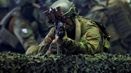 75 milyard büdcə var, amma kadr yoxdur 75 milyard büdcə var, amma kadr yoxdur